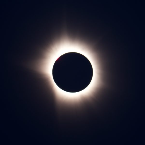 Éclipse solaire du 12 août 2026 : ce que la totalité a vraiment changé du Groenland à l’Espagne