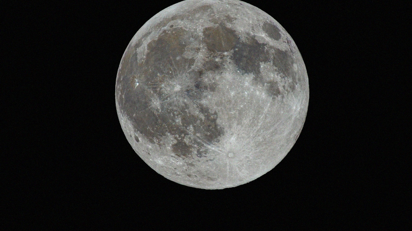 Apogee lunaire du 17 octobre 2026 la lune a sa distance